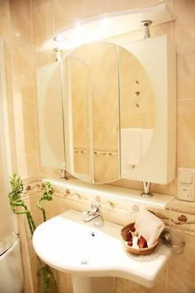 Le Relais Madeleine Hotel Paris
